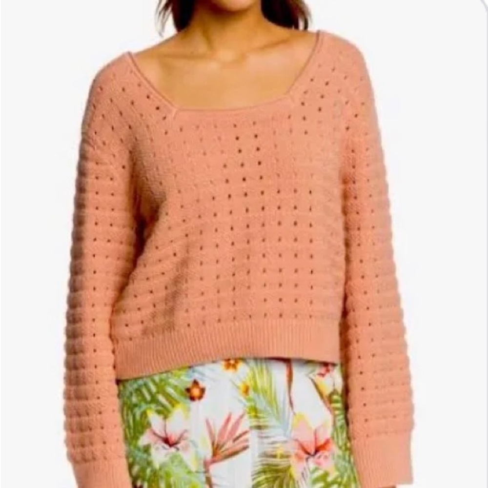 Roxy sweater size small